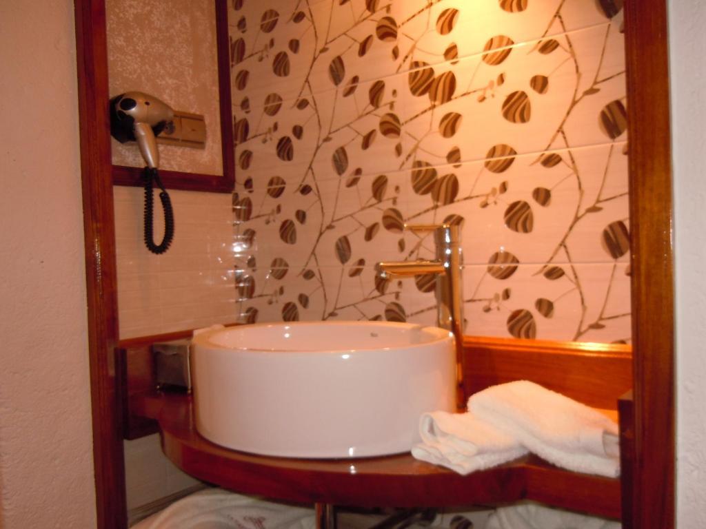 Posada La Torre De Los Isla & Spa Beranga Room photo